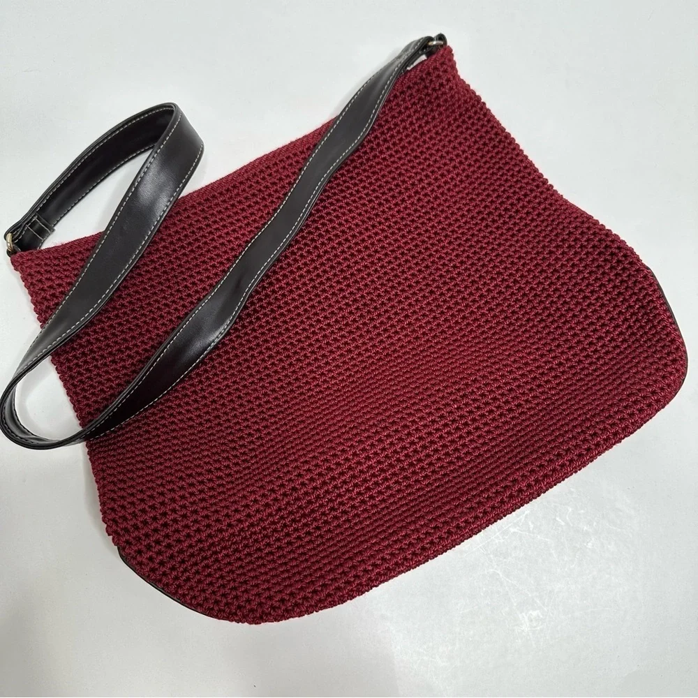 The Sak Elliott Lucca Hobo Bag Handbag Purse in Burgundy